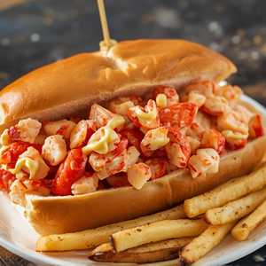 Maine Lobster Roll