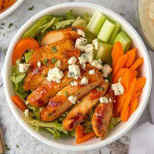 Buffalo Bleu Salad