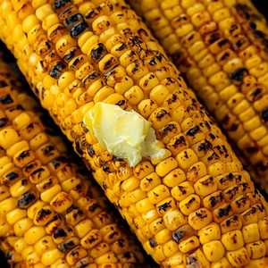 Flame-Grilled Corn on the Cob