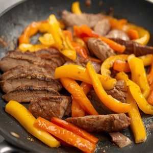 Beef Tenderloin With Mango Sauce 香芒炒牛柳