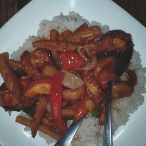Pollo Saltado