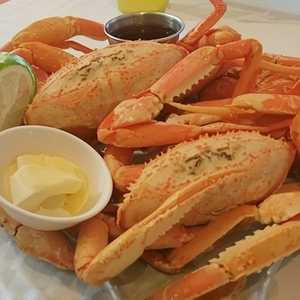 Steamed Dungeness Crab Legs