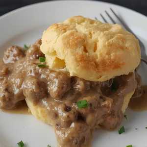 1/2 Biscuits Gravy