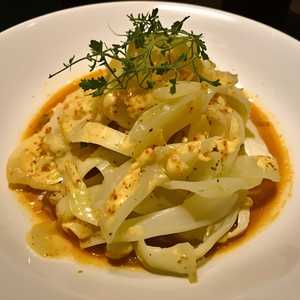 Salsa all'uovo con cavolo