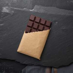 70% DARK CHOCOLATE BAR