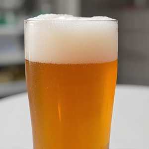 Grand Armory Wheezin The Juice (6.5%)