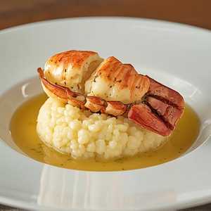 Butter Basted Maine Lobster (1/2)