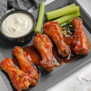 Grails Signature Seasoned Wings - 1/2 Dozen