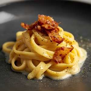 Bucatini Carbonara