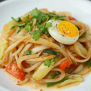 Pad Woon Sen With Beef
