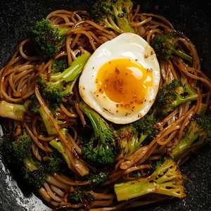 Pad See Ew With Vegetable & Tofu