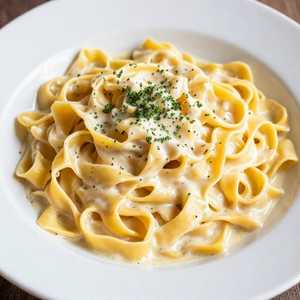Fettuccine Alfredo