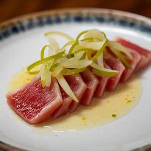 bluefin akami crudo