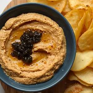 Caramelized Onion and Caviar Dip