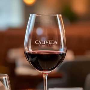 Caliveda Pinot Noir, CA