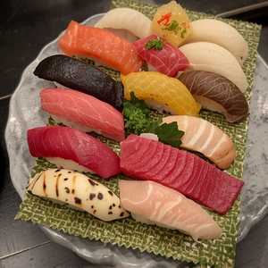 Nigiri 10 Piece*