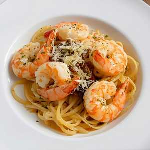 Wild Caught Colossal Prawns