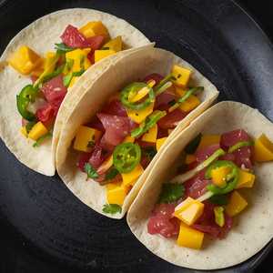 Tuna Tartare Tacos