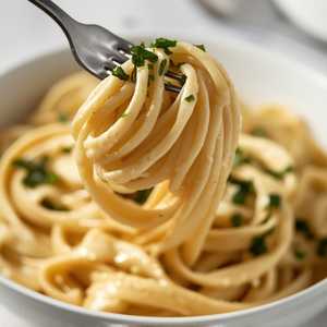 Fettuccini Alfredo Pasta