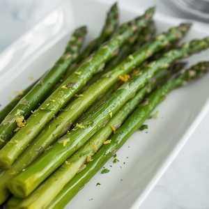 Sauteed Asparagus With Lemon Gremolata