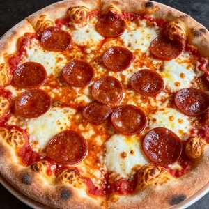 Classic Pepperoni Pizza