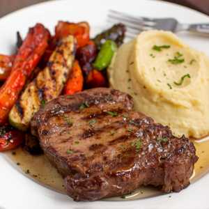 U.S.D.A Chocie New York Strip 14 Oz.