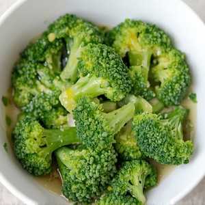 Lemon Garlic Broccoli