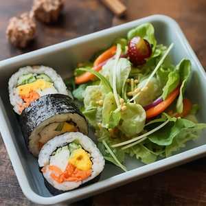 Rainbow Roll & Salad Lunch Combo
