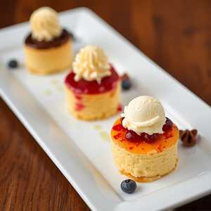 Mini Butter Cake Flight
