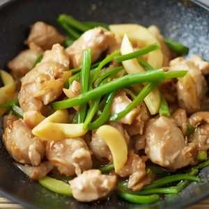 Chicken With Ginger And Scallion 姜葱鸡柳