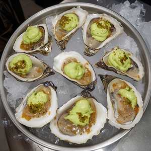 OCEAN BREEZE OYSTERS*