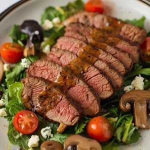Highland Tap Steak Salad