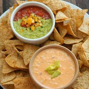 Chips & Dips Trio
