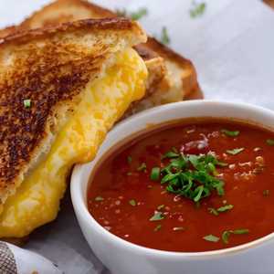 Grilled 3-Cheese & Roasted Tomato Soup
