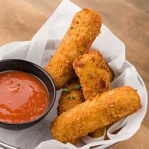 Mozzarella Sticks (V)