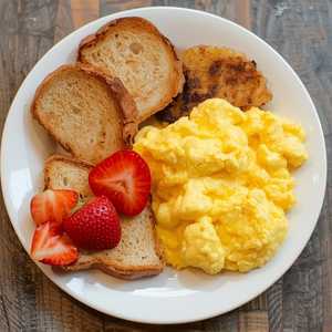 Kids Scrambled Eggs and Toast
