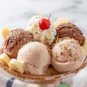 Royal Banana Sundae