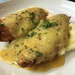 Blackened Chicken with Belgian Beer Cheese Sauce