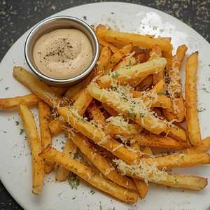 TRUFFLE FRIES