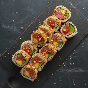 Crunchy Garlic Tuna Maki Roll