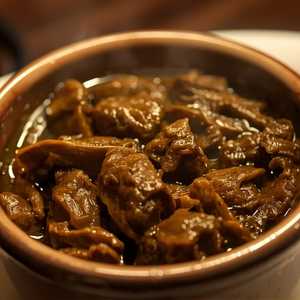 SLOW COOKED GREENS