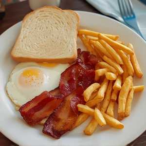 American Breakfast