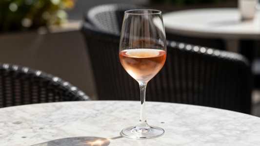 2022 Belle Glos, Oeil De Perdros, Pinot Nior Blanc, Ca