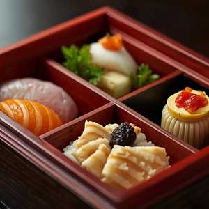 Alinea Bento Box