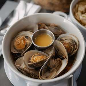 Bowl of Steamers