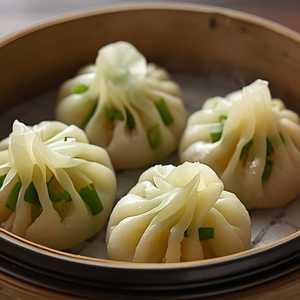 Shrimp Dumpling With Green Chive 鲜虾韭菜饺