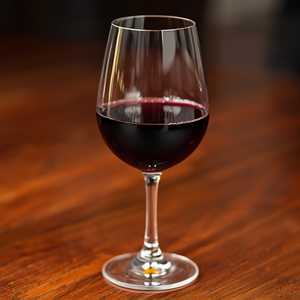 Trisaetum, Willamette Valley, Pinot Noir