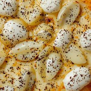 Cacio E Pepe Pizza