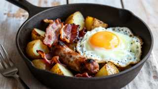 Cast Iron Skillet & Eggs