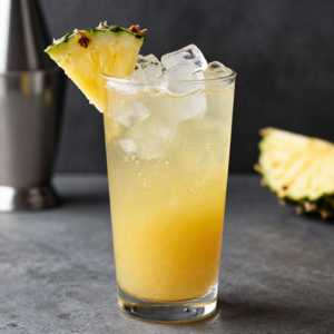 PINEAPPLE GINGER FIZZ